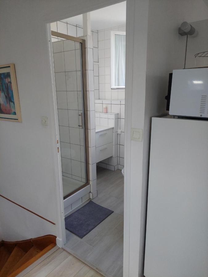 Ferienwohnung Les Combles Rosny-sous-Bois Exterior foto